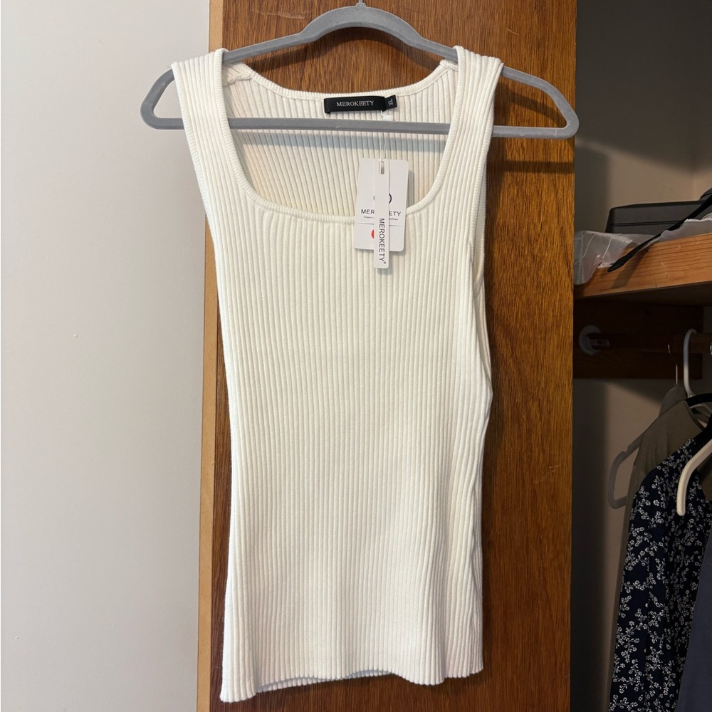 White Ribbed Tank Top - Picture 3 of 5